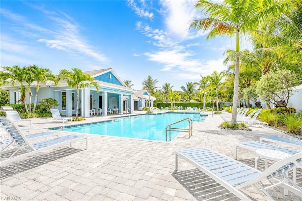 2620 Seychelles Cir, Unit 1302, Naples, FL 34112 Photo
