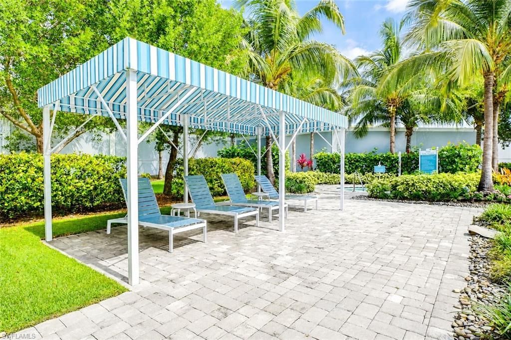 2620 Seychelles Cir, Unit 1302, Naples, FL 34112 Photo