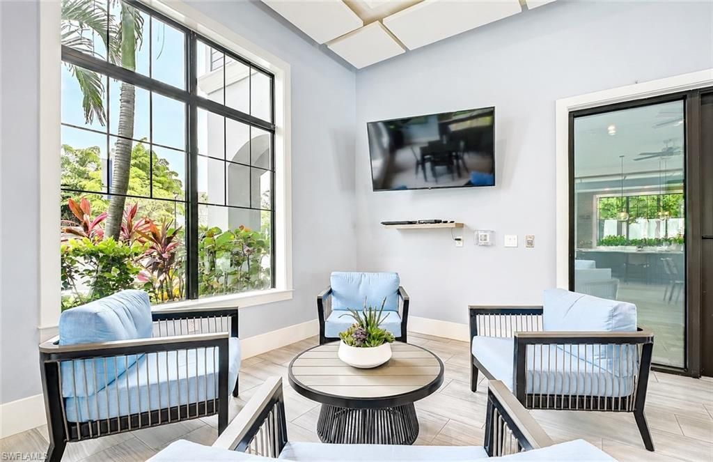 2620 Seychelles Cir, Unit 1302, Naples, FL 34112 Photo