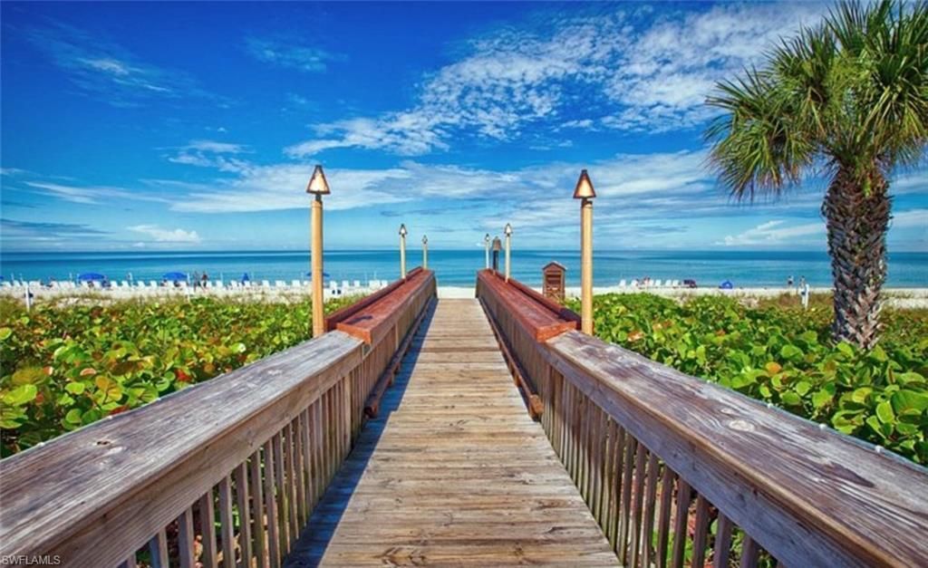 2620 Seychelles Cir, Unit 1302, Naples, FL 34112 Photo