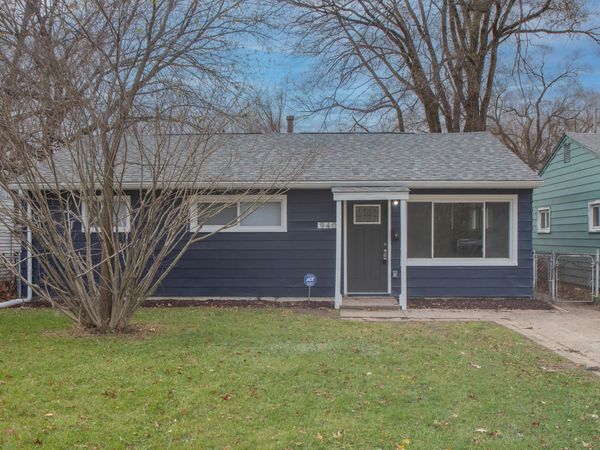 940 Mount Street, Gary, IN 46406