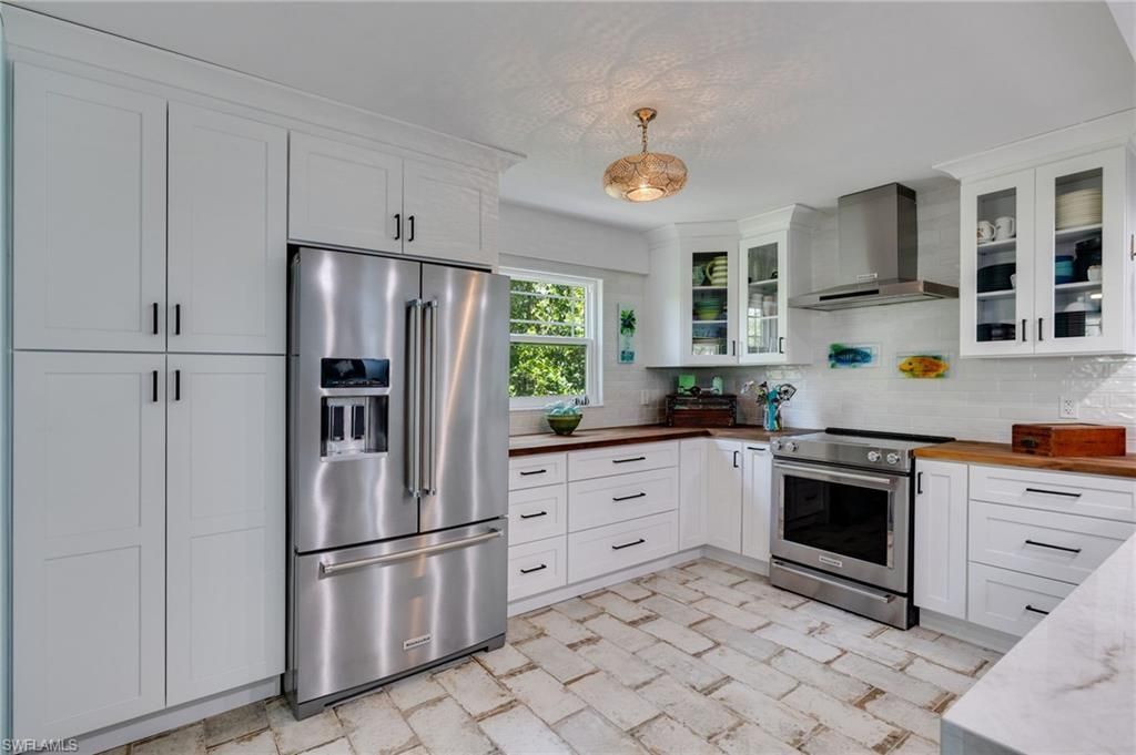 1318 Junonia St , Sanibel, FL 33957 Photo