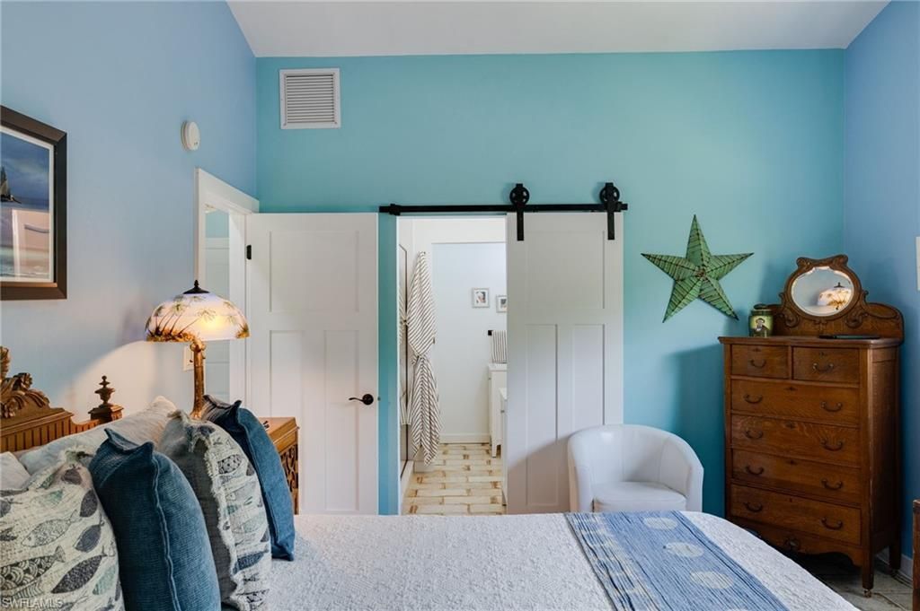 1318 Junonia St , Sanibel, FL 33957 Photo