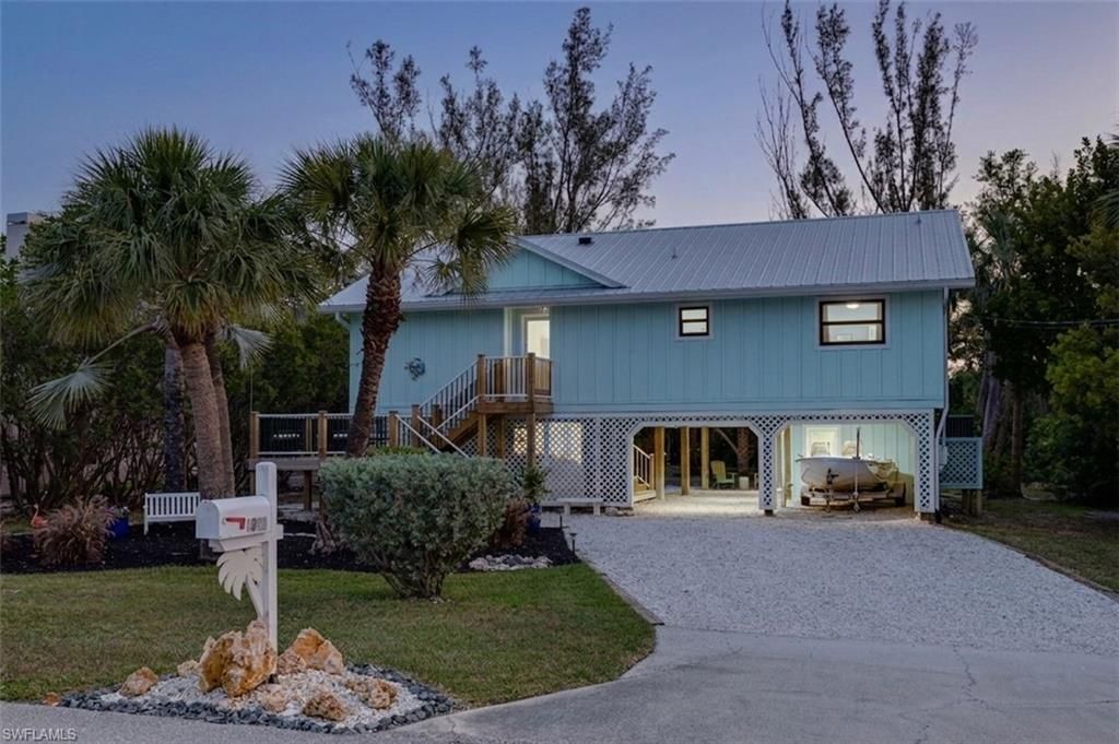 1318 Junonia St , Sanibel, FL 33957 Photo