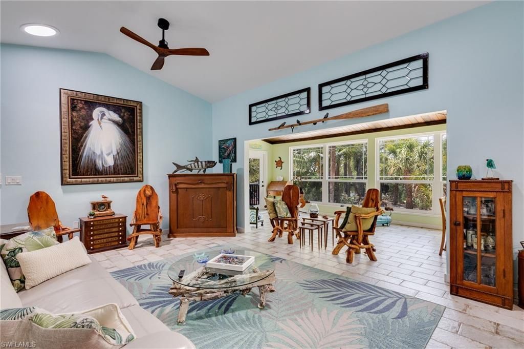 1318 Junonia St , Sanibel, FL 33957 Photo