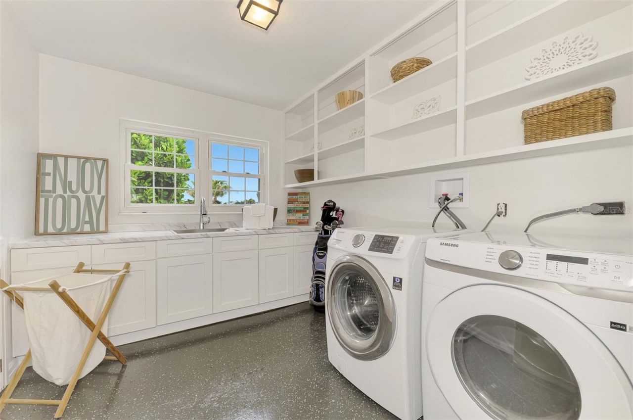 5030 18th Avenue W, Bradenton, FL 34209 Photo