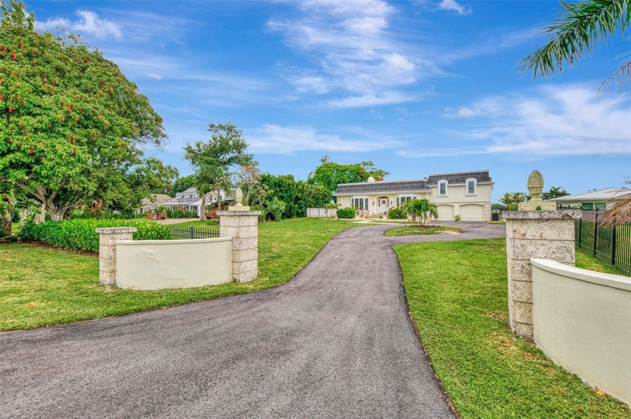 5030 18th Avenue W, Bradenton, FL 34209 Photo
