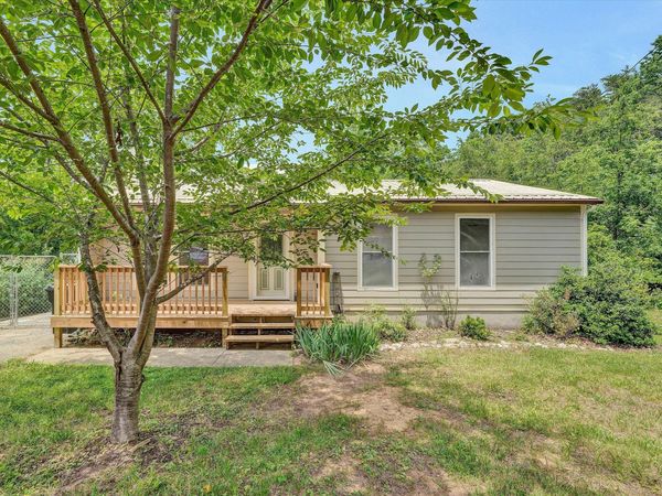 4064 Crawford RD , Roanoke, VA 24018
