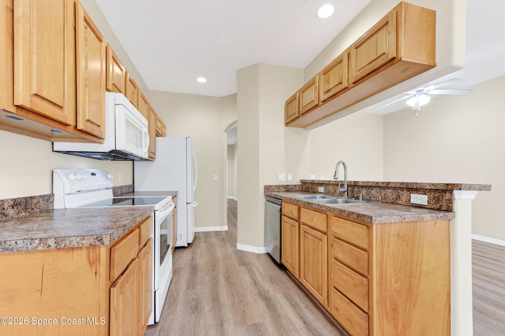 137 Anchorage Avenue, Unit 4, Cape Canaveral, FL 32920 Photo