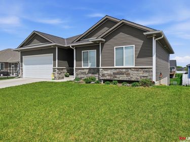 7420 N 49 Street, Lincoln, NE 68514