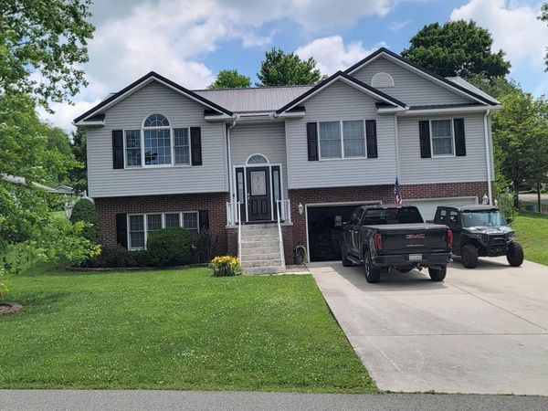 94 Tygart Drive, Philippi, WV 26416