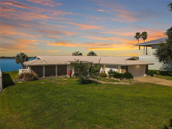 12000 W BAYSHORE DRIVE , CRYSTAL RIVER, FL 34429