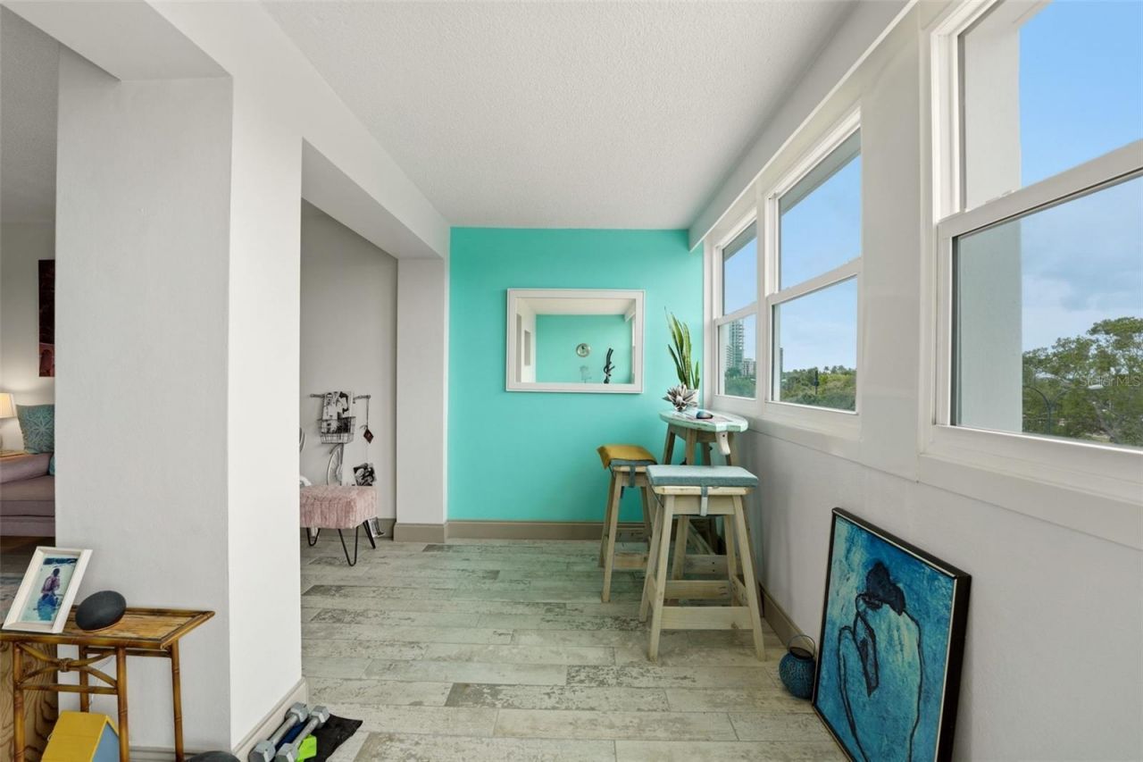 33 S Gulfstream Avenue , Unit 404, Sarasota, FL 34236 Photo