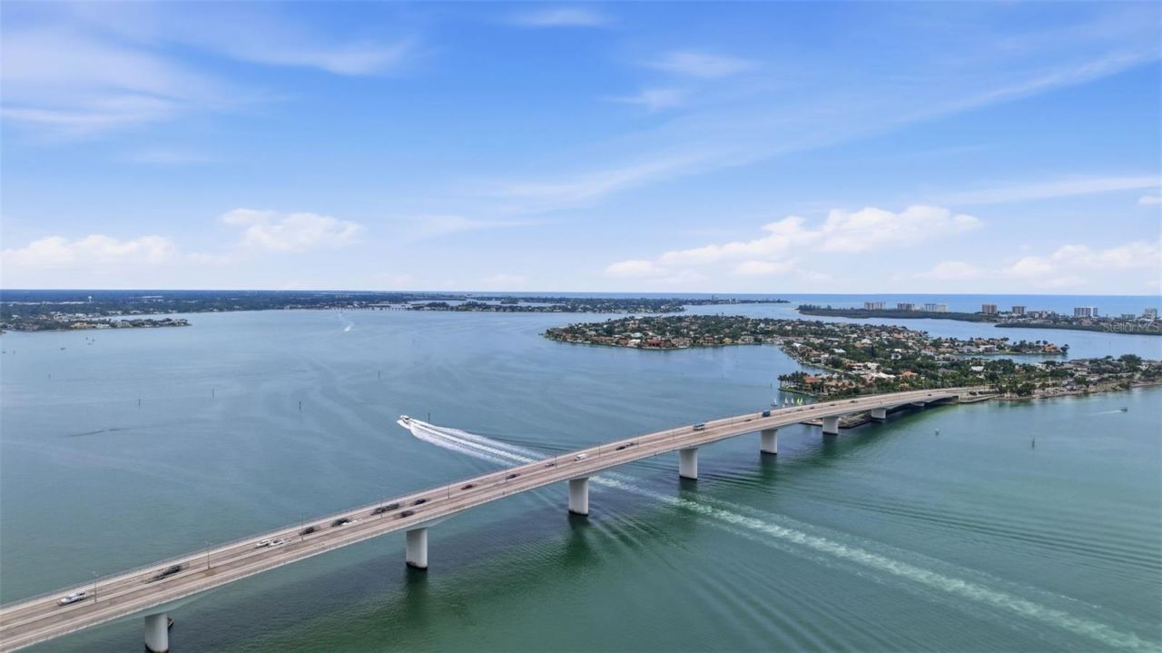 33 S Gulfstream Avenue , Unit 404, Sarasota, FL 34236 Photo