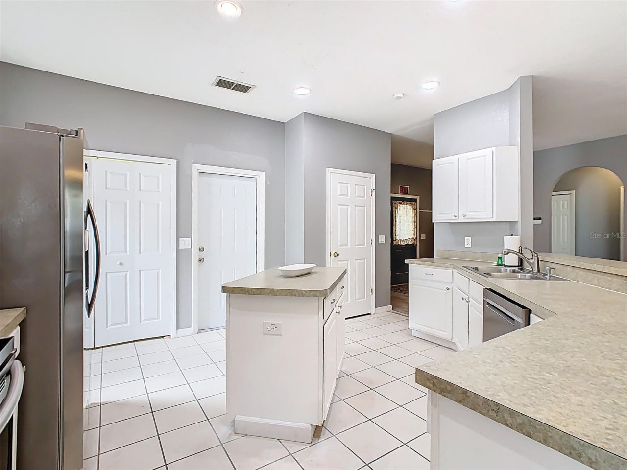 114 Sandy Point Way , Clermont, FL 34714 Photo