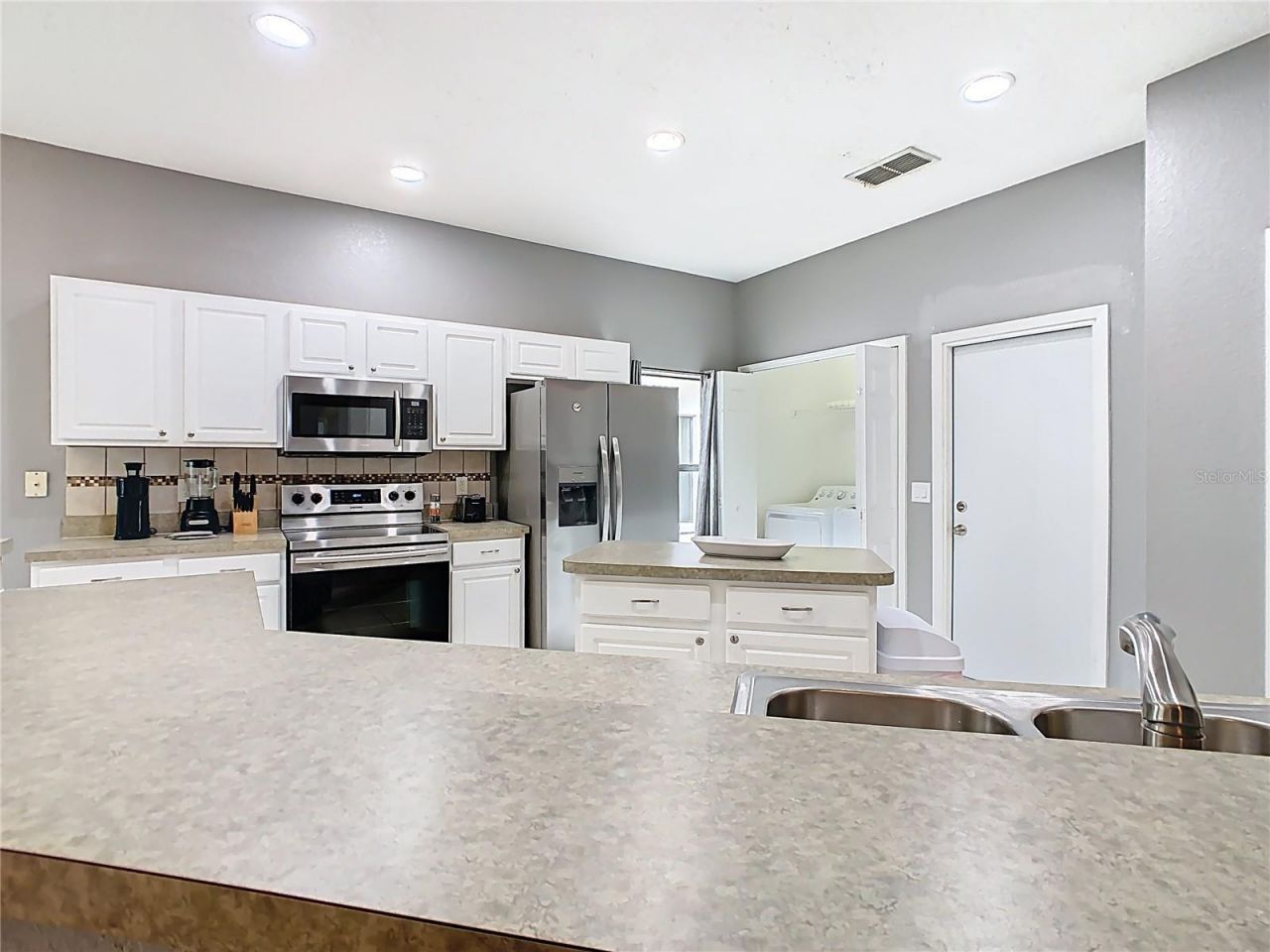114 Sandy Point Way , Clermont, FL 34714 Photo