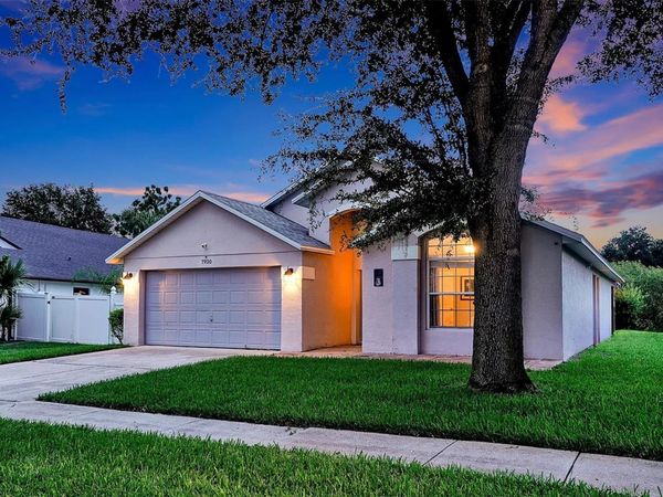 7920 GOLDEN POND CIRCLE , KISSIMMEE, FL 34747