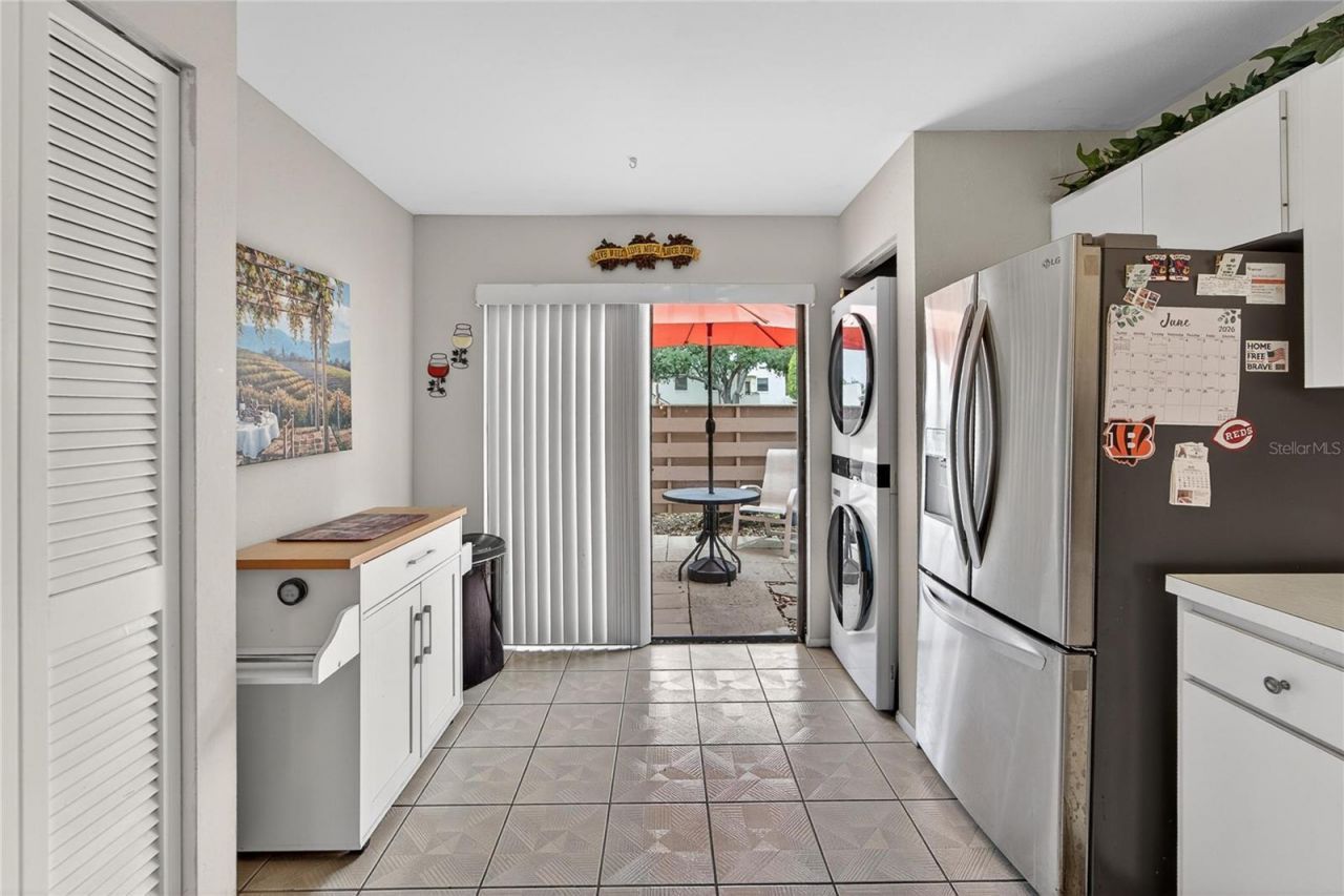 593 Lakeside Drive, Unit 593, Bradenton, FL 34210 Photo