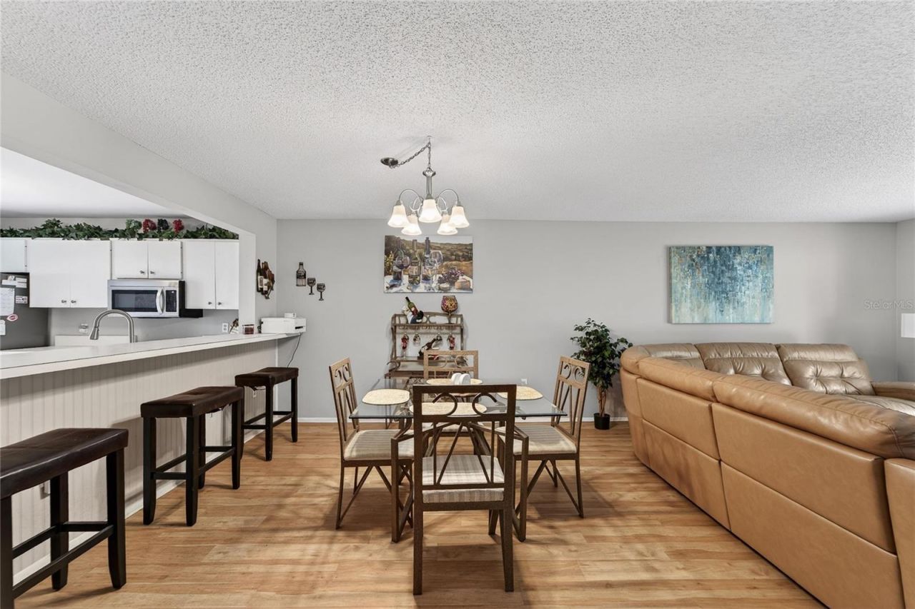 593 Lakeside Drive, Unit 593, Bradenton, FL 34210 Photo