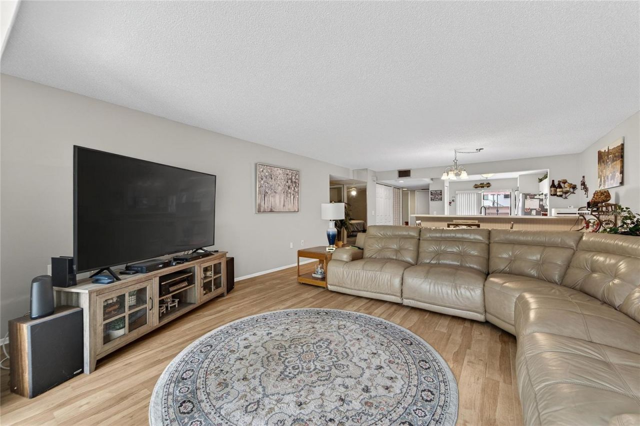 593 Lakeside Drive, Unit 593, Bradenton, FL 34210 Photo