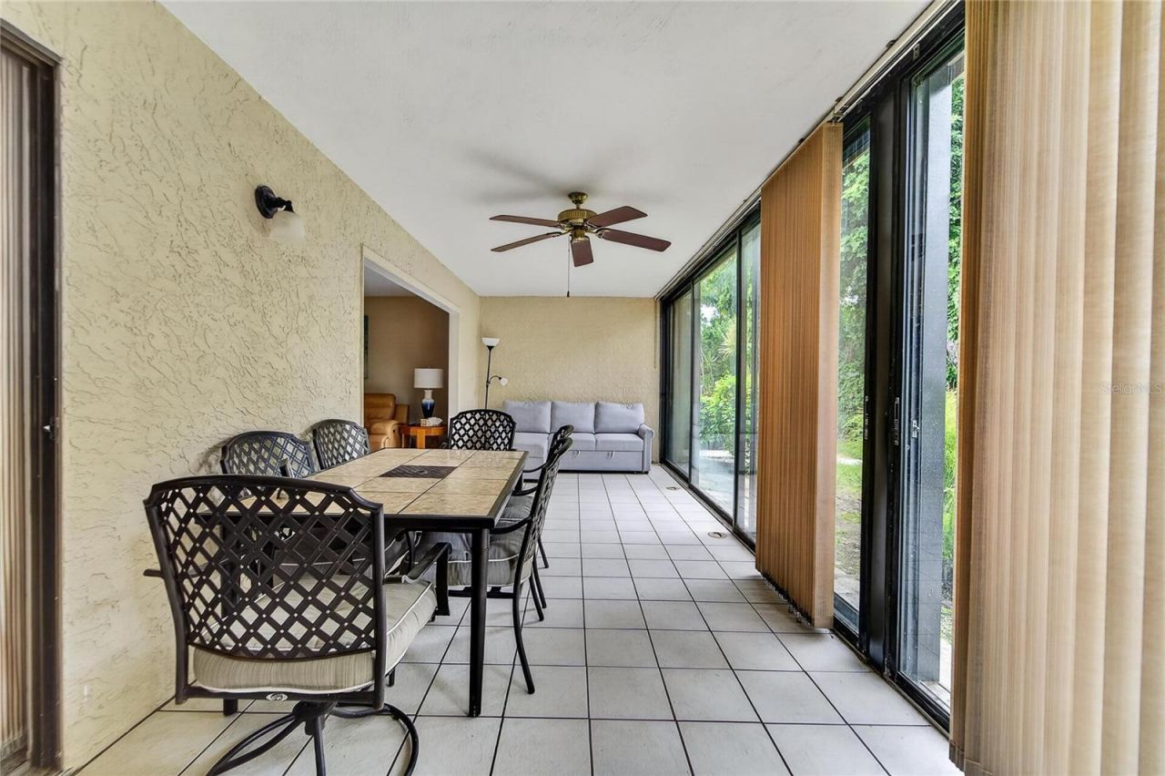 593 Lakeside Drive, Unit 593, Bradenton, FL 34210 Photo