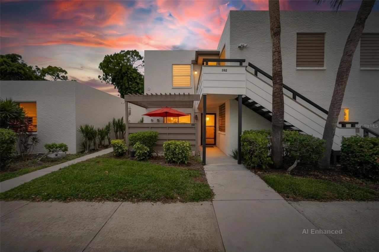 593 Lakeside Drive, Unit 593, Bradenton, FL 34210 Photo
