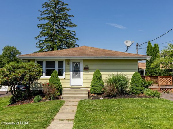 108 Park Street, Dallas, PA 18612