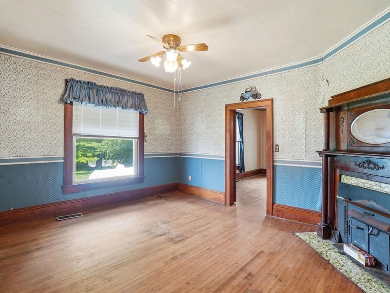 18 N Champaign Street, Catawba, OH 43010 Photo 10
