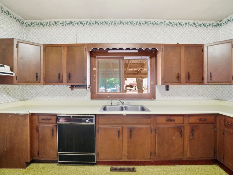 18 N Champaign Street, Catawba, OH 43010 Photo 21