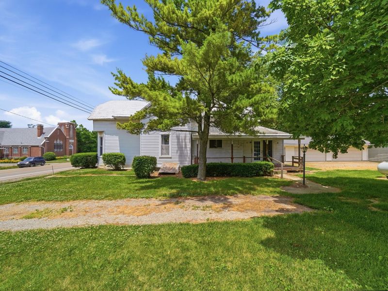 18 N Champaign Street, Catawba, OH 43010 Photo 5