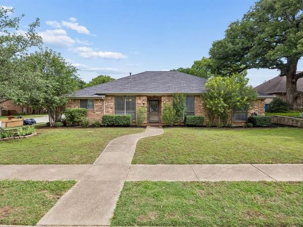2128 N Aspenwood Drive, Grapevine, TX 76051