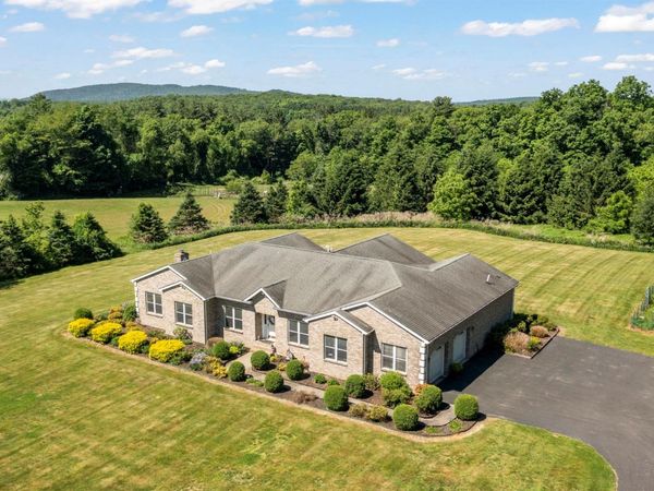 41 Flint Road , Millbrook, NY 12545