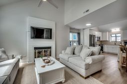 310 Lakeside Dr.  photo 4