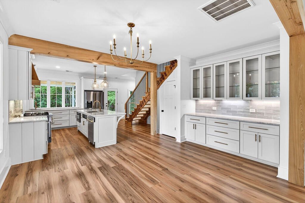 541 Oak Lawn Road Photo 20