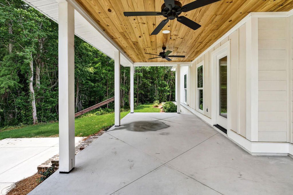 541 Oak Lawn Road Photo 35