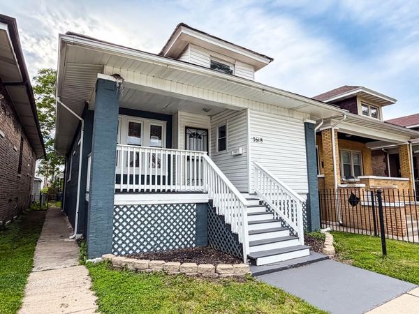 7618 S Carpenter Street , Chicago, IL 60620