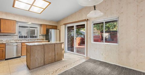 1831 Fargo Way, Sparks, NV 89434 Photo