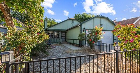 1831 Fargo Way, Sparks, NV 89434 Photo