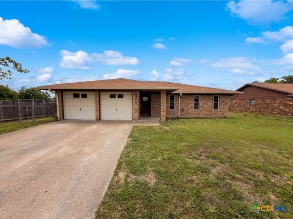 2012 Stardust Street , Killeen, TX 76543