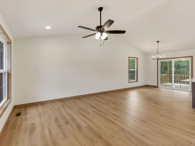147 Jonathon Drive , Howard, OH 43028 Photo 9