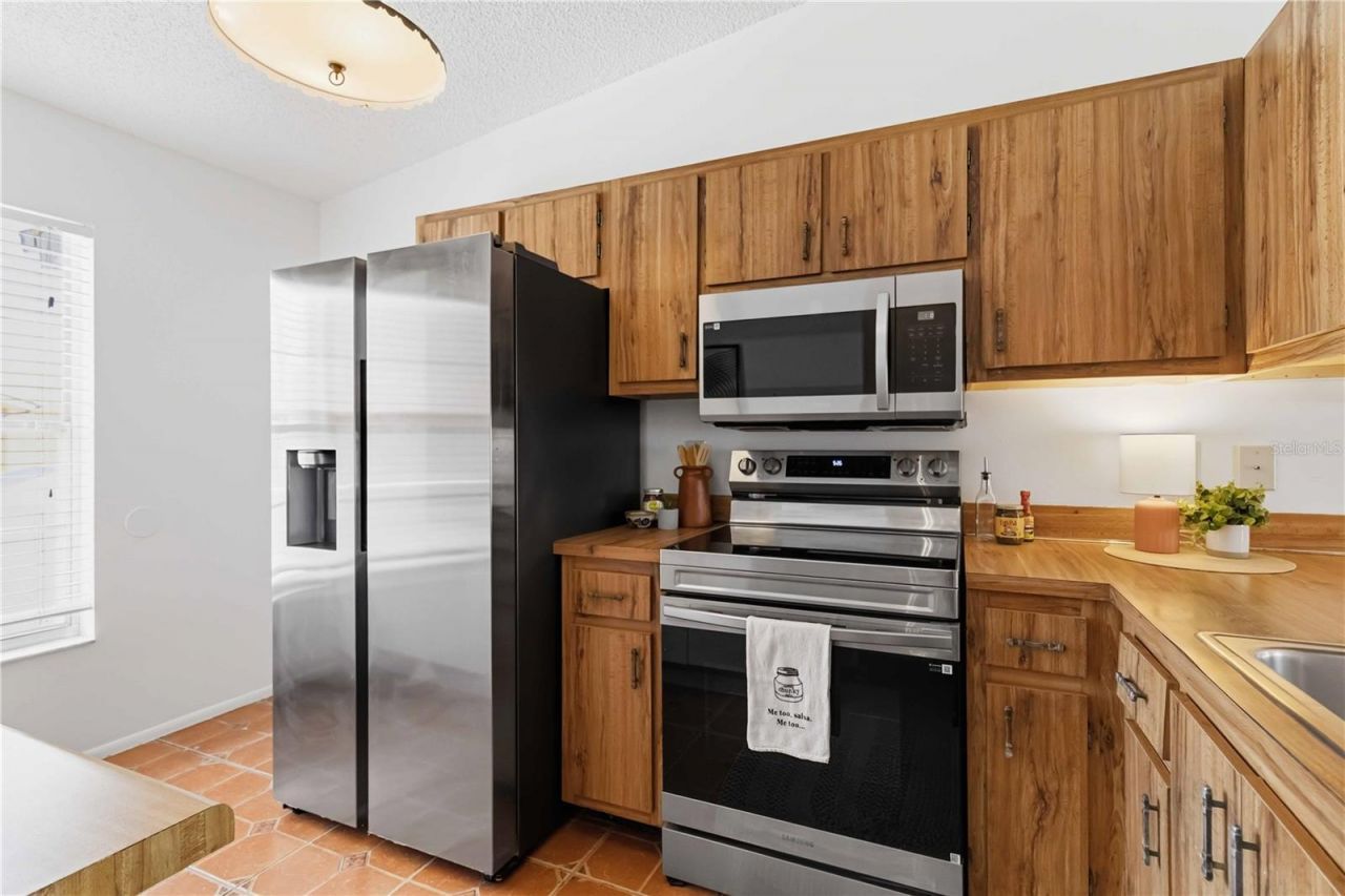 4004 42nd Avenue W, Bradenton, FL 34205 Photo