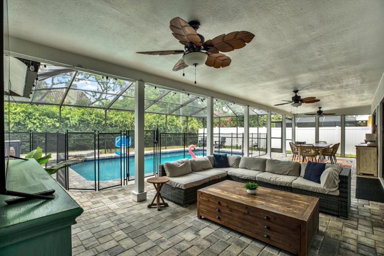 1118 Bramblewood Dr , Safety Harbor, FL 34695 Photo