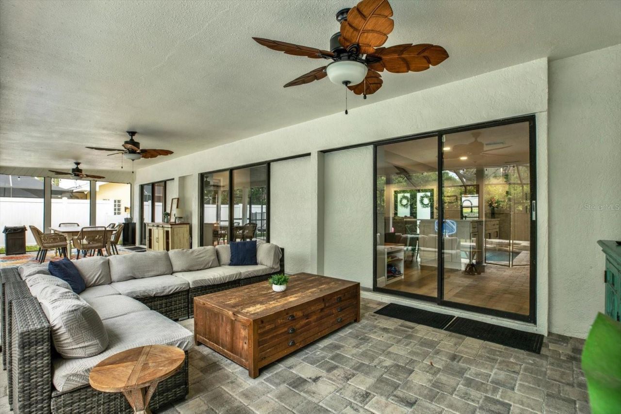 1118 Bramblewood Dr , Safety Harbor, FL 34695 Photo
