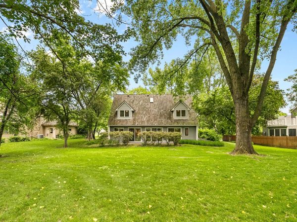 14711 Woodruff Road , Wayzata, MN 55391