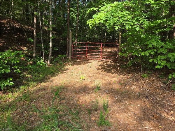 xx 31.85 +-ac Hampton Road, Germanton, NC 27019