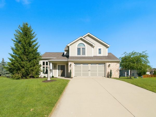 3018 Weatherstone Court, Fort Wayne, IN 46814