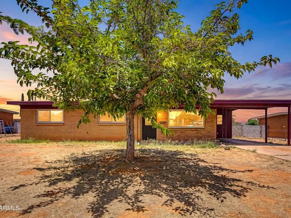 1499 CUSHMAN Drive, Sierra Vista, AZ 85635