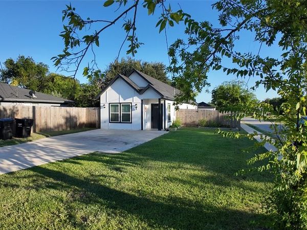 4709 Lee Street, Greenville, TX 75401