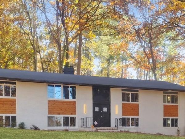 2541 Peyton Woods Trail SW, Atlanta, GA 30311