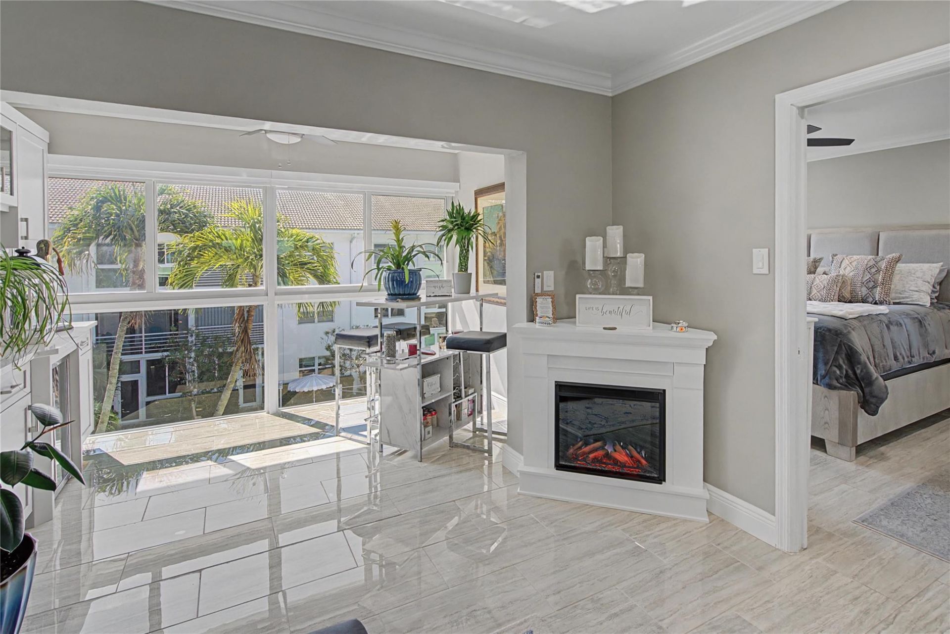 1461 S Ocean Boulevard, Unit 328, Lauderdale by the Sea, FL 33062 Photo